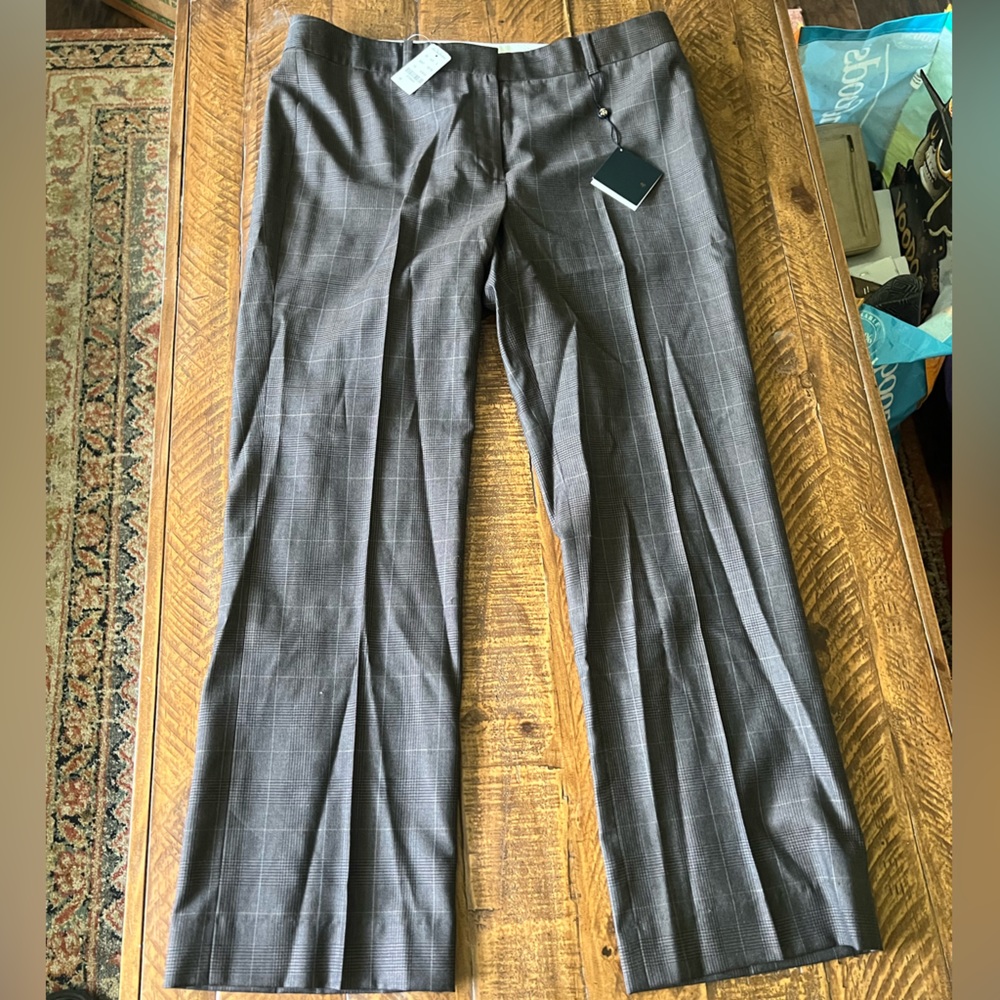 Brooks Brothers Lucia Fit Sz 12